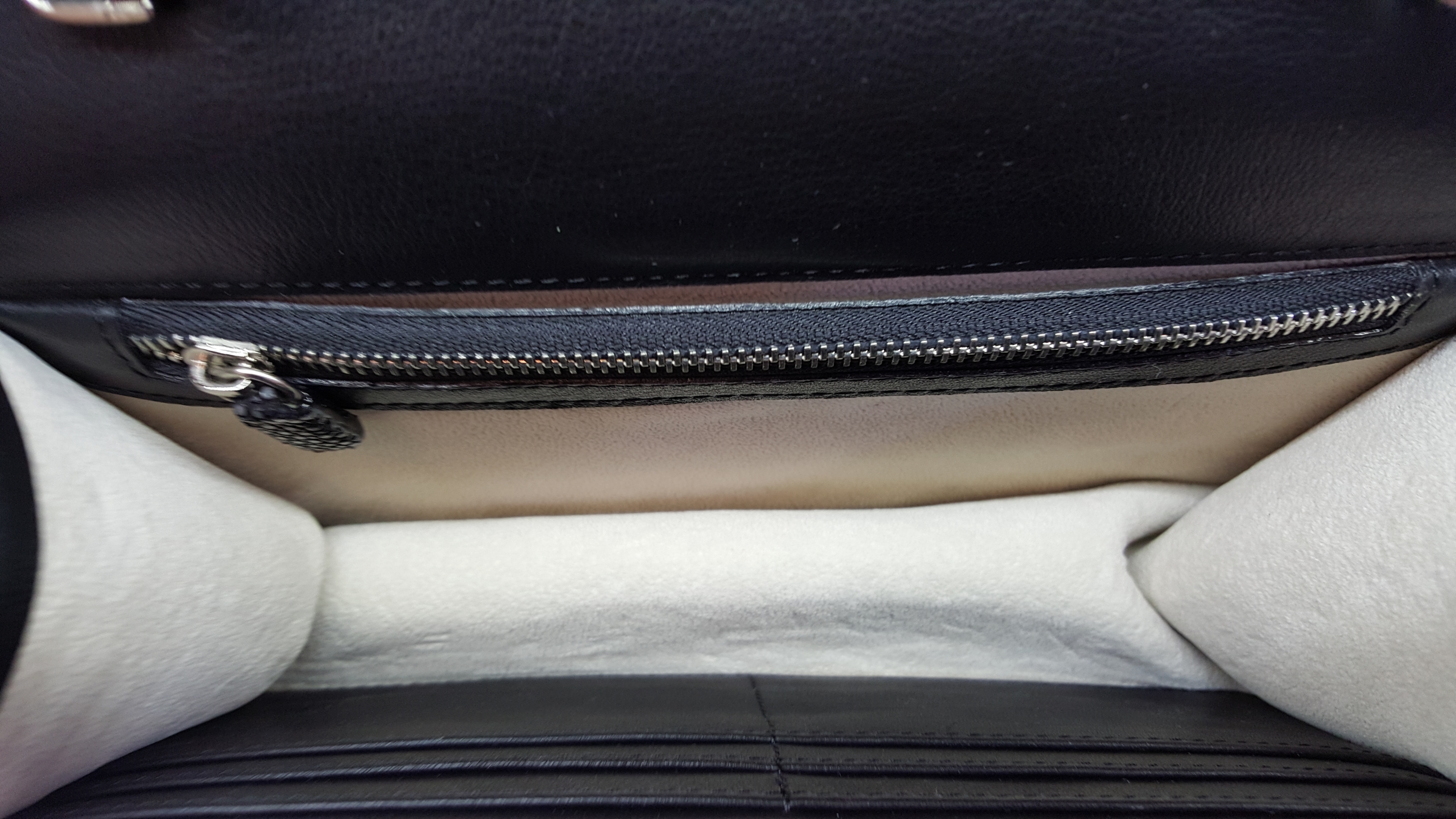 Black stingray bag Vintage Shop in Mykonos