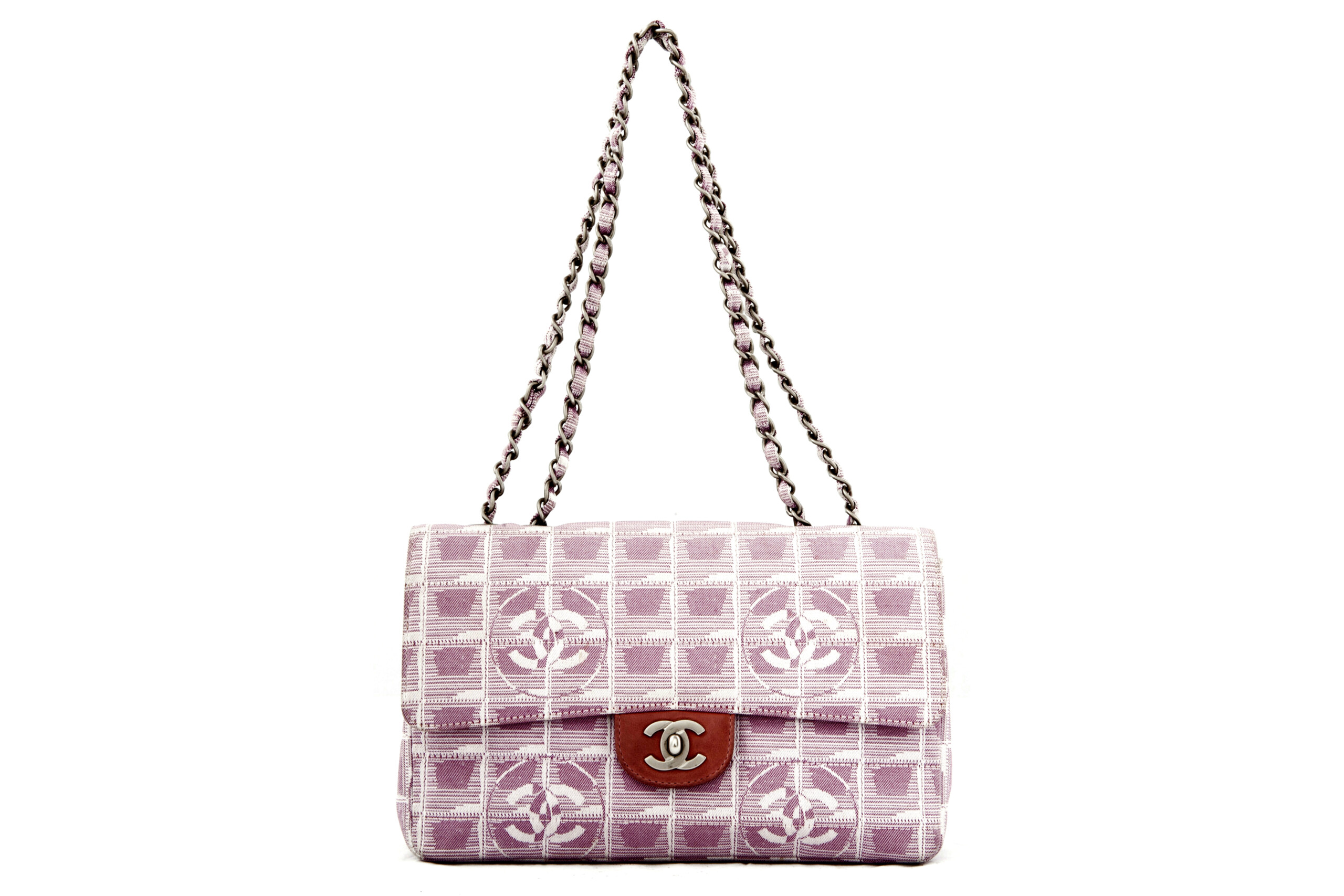Pink and white chanel hotsell bag