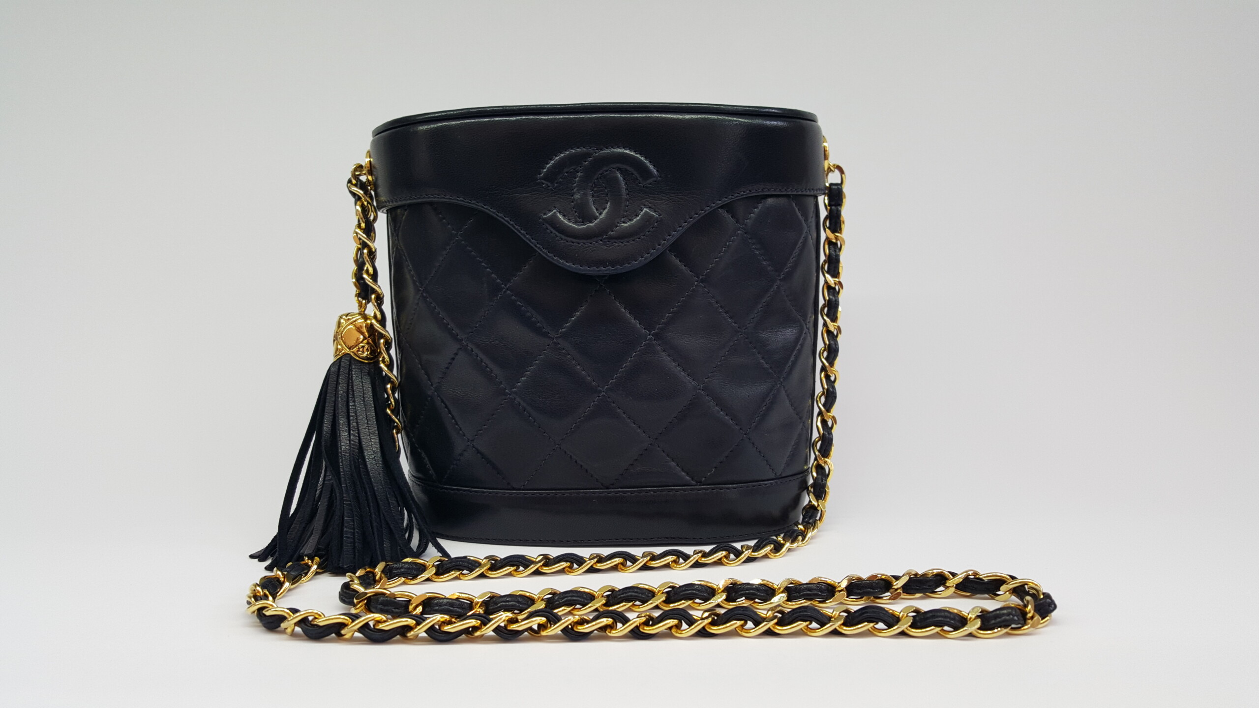 Chanel Navy Blue Leather Chain Strap Vintage Bag